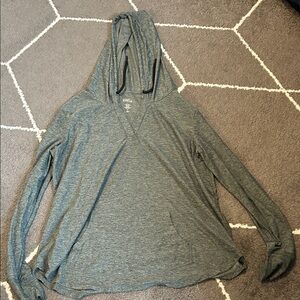 Market and Spruce Active Heather Green Hooded Activewear Long sleeve